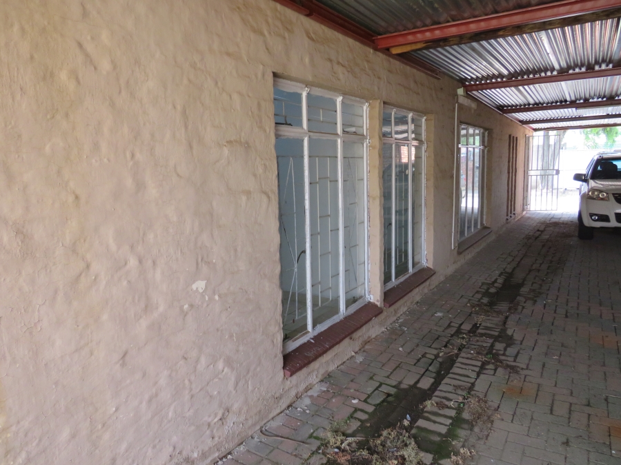 4 Bedroom Property for Sale in Booysens Gauteng