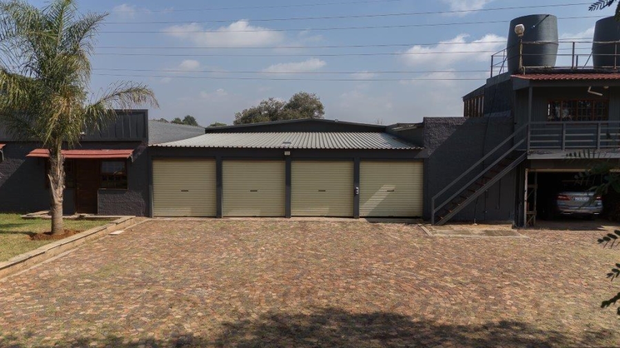 Commercial Property for Sale in Tedderfield A H Gauteng