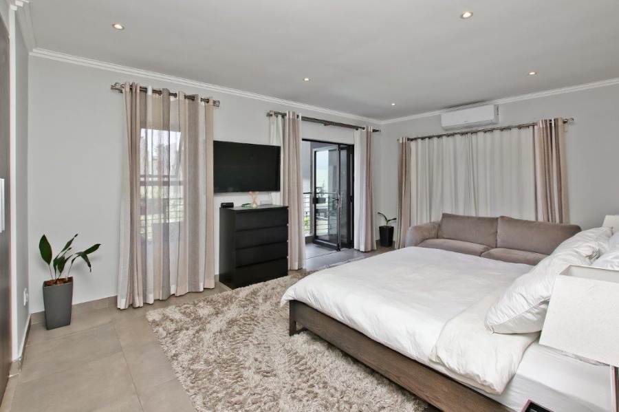 4 Bedroom Property for Sale in Bryanston Gauteng