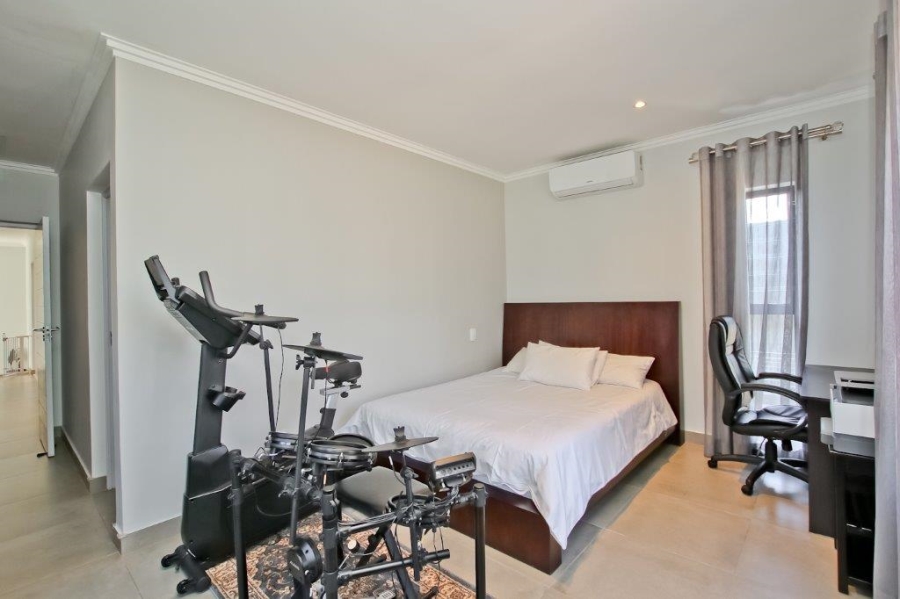 4 Bedroom Property for Sale in Bryanston Gauteng