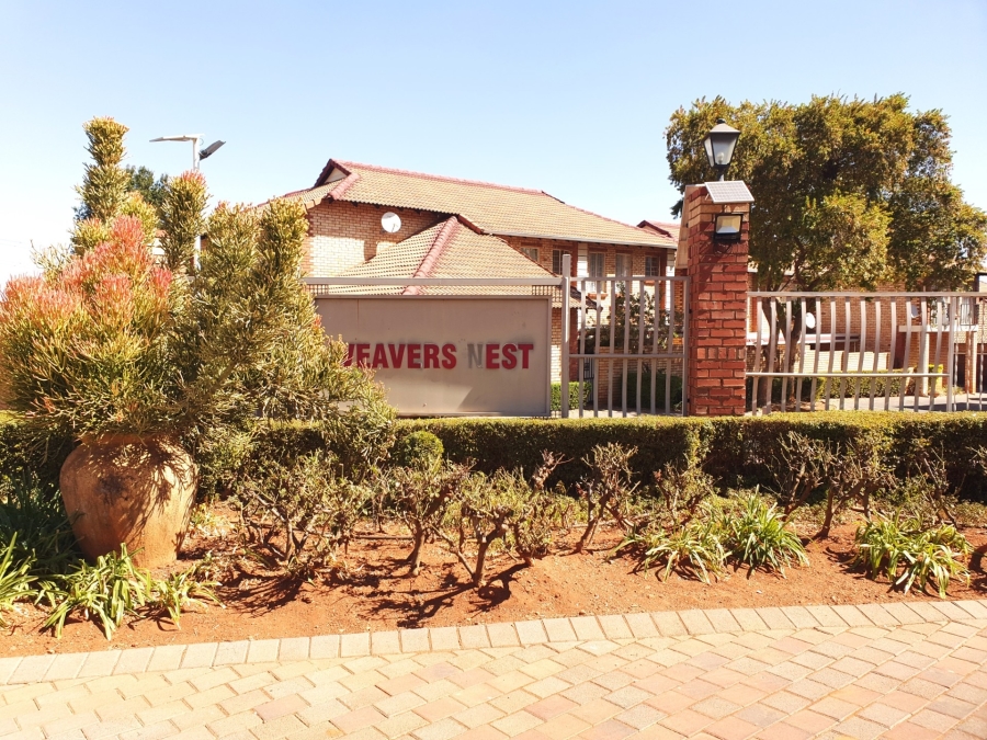 To Let 2 Bedroom Property for Rent in The Wilds Gauteng