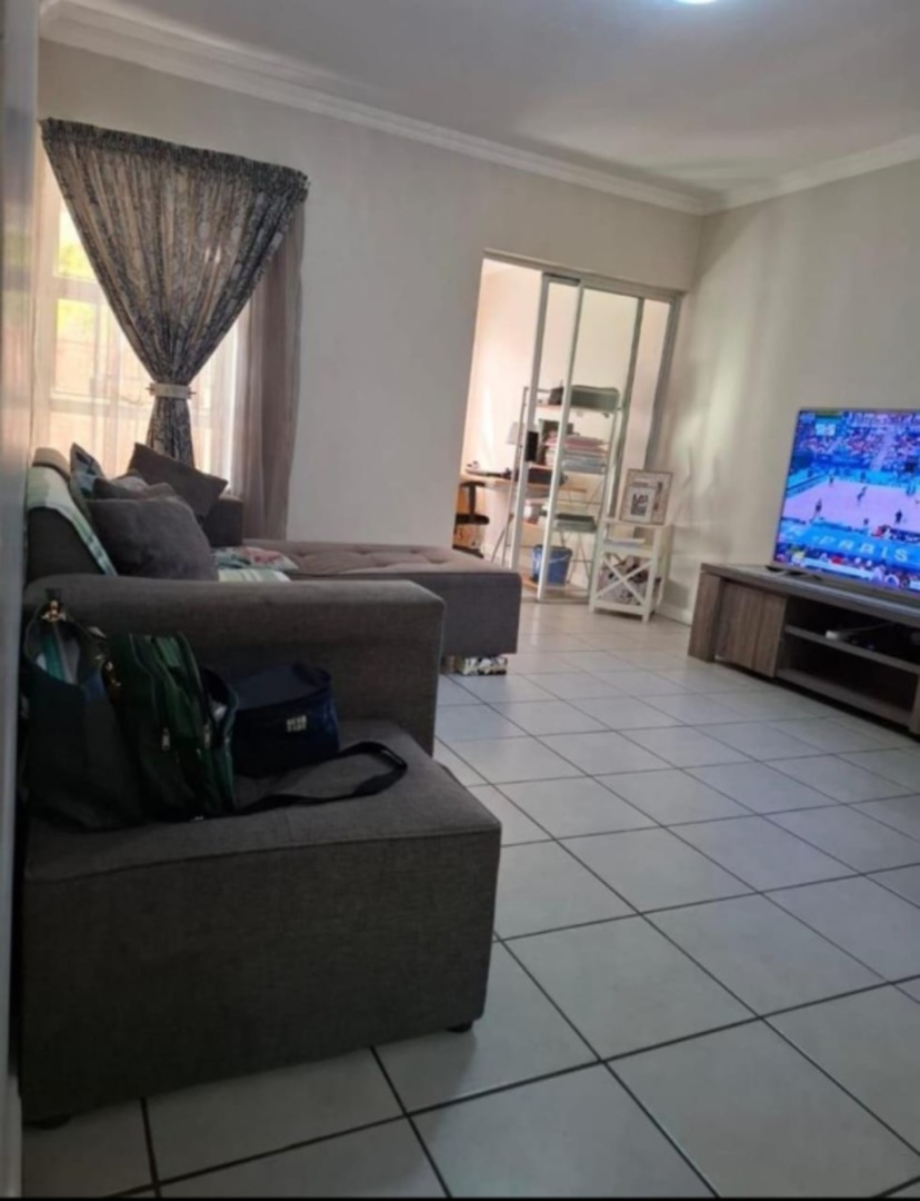 2 Bedroom Property for Sale in Montana Gauteng