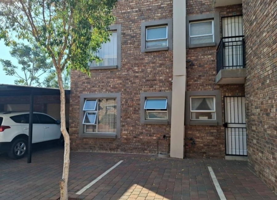 2 Bedroom Property for Sale in Montana Gauteng