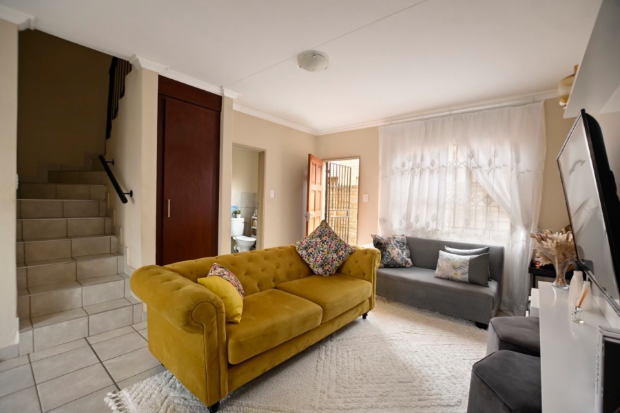 3 Bedroom Property for Sale in Annlin Gauteng