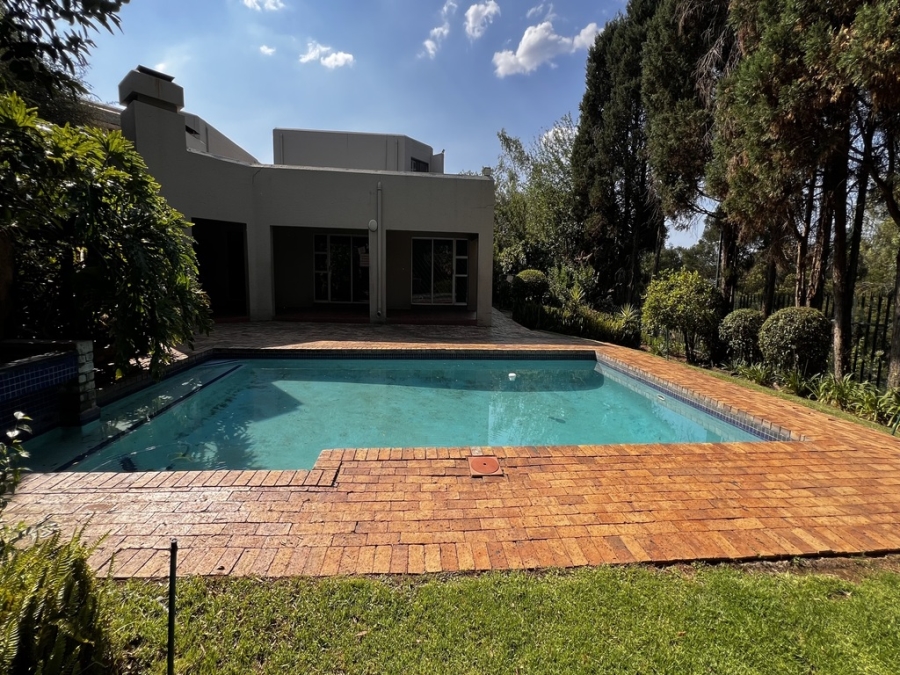 1 Bedroom Property for Sale in Bryanston Gauteng