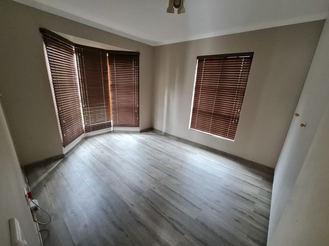 To Let 3 Bedroom Property for Rent in Rivonia Gauteng