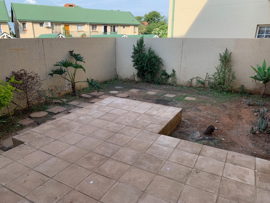 To Let 2 Bedroom Property for Rent in Wapadrand Gauteng