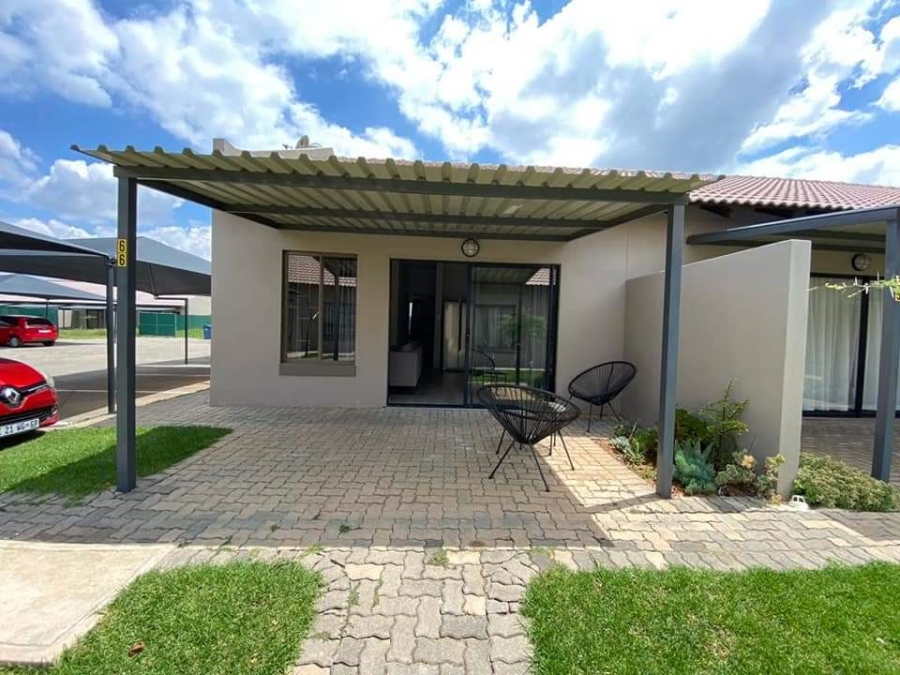 2 Bedroom Property for Sale in Heatherdale AH Gauteng