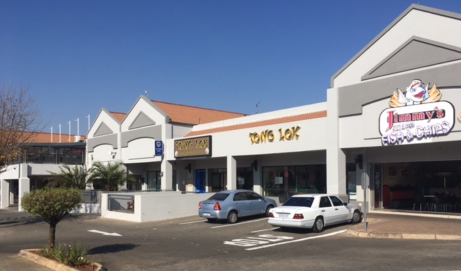 To Let commercial Property for Rent in New Redruth Gauteng