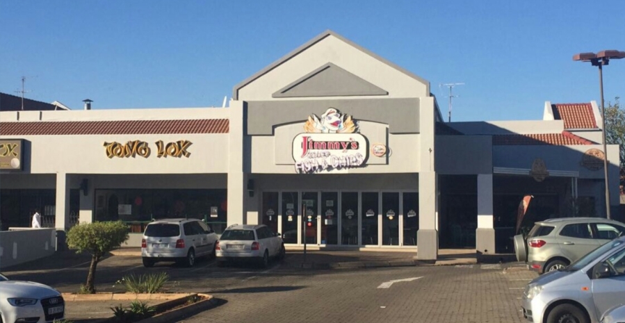 To Let commercial Property for Rent in New Redruth Gauteng