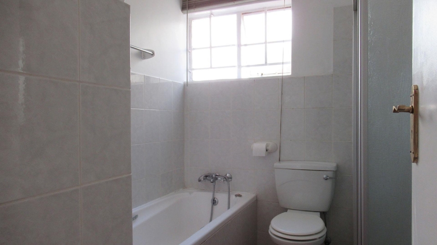 3 Bedroom Property for Sale in Radiokop Gauteng