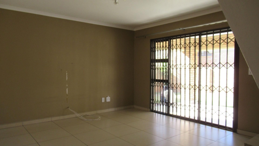 3 Bedroom Property for Sale in Honeydew Gauteng