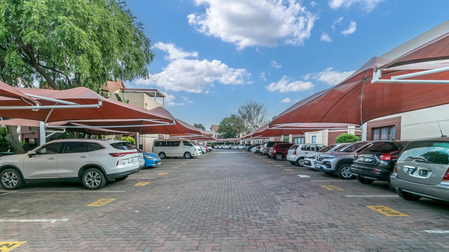 2 Bedroom Property for Sale in Bromhof Gauteng