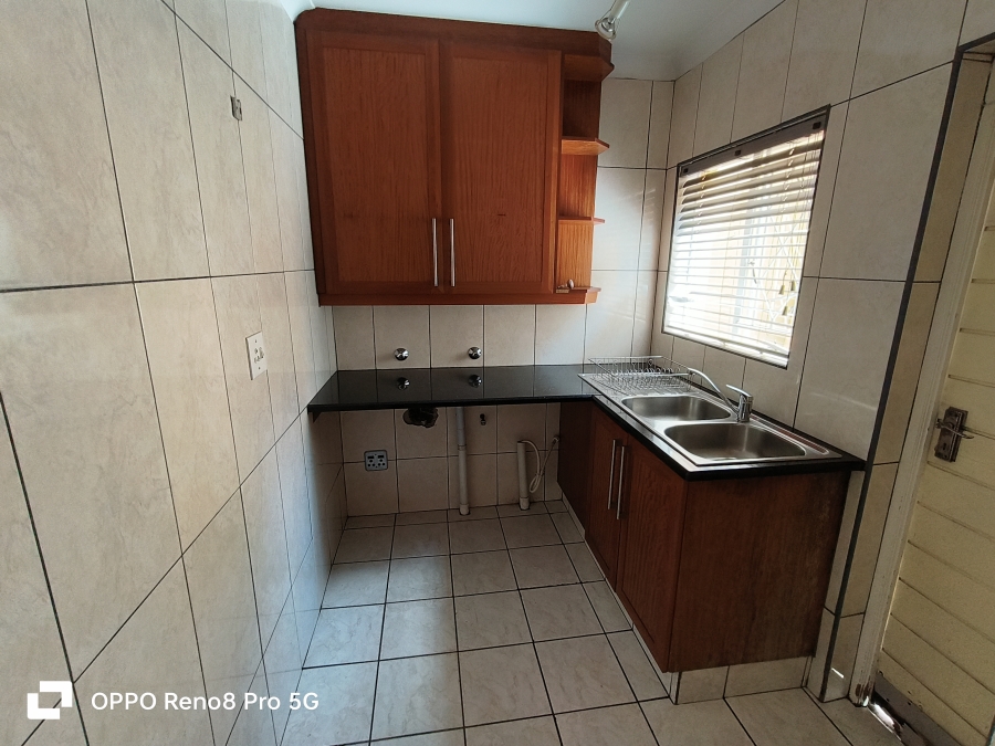 4 Bedroom Property for Sale in Atholhurst Gauteng