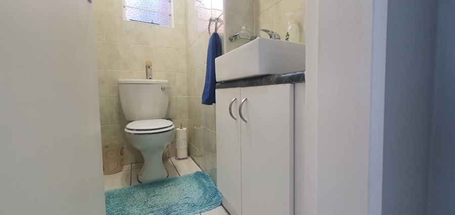 2 Bedroom Property for Sale in Denlee Gauteng