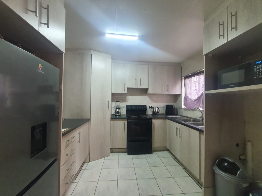 2 Bedroom Property for Sale in Castleview Gauteng