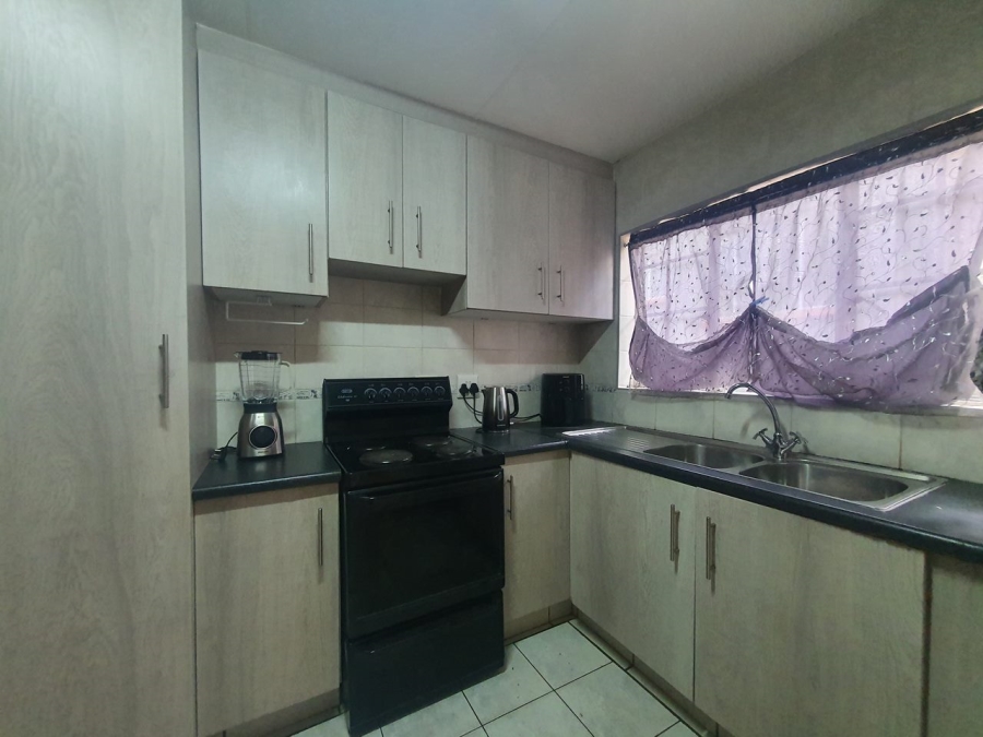 2 Bedroom Property for Sale in Castleview Gauteng