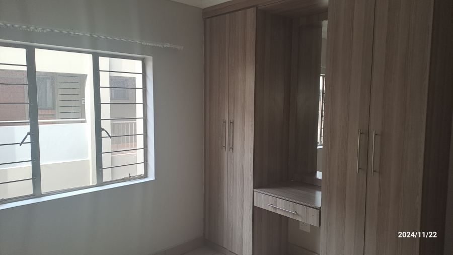 To Let 2 Bedroom Property for Rent in Moregloed Gauteng