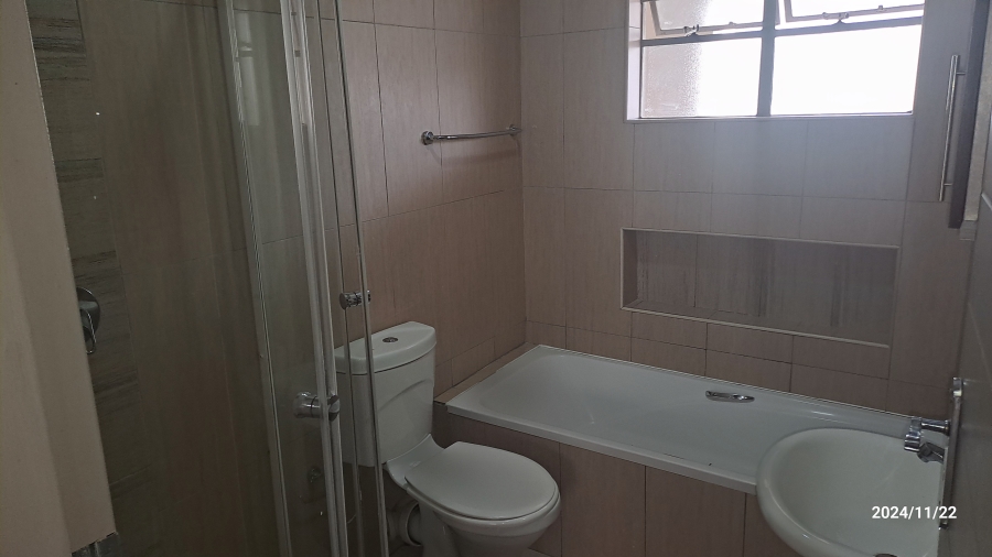 To Let 2 Bedroom Property for Rent in Moregloed Gauteng