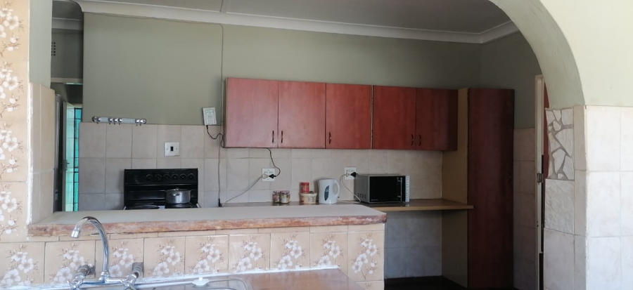 5 Bedroom Property for Sale in Rensburg Gauteng