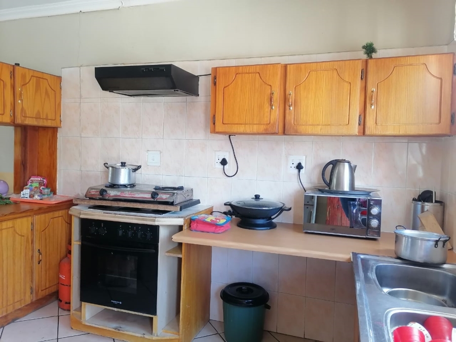 5 Bedroom Property for Sale in Rensburg Gauteng