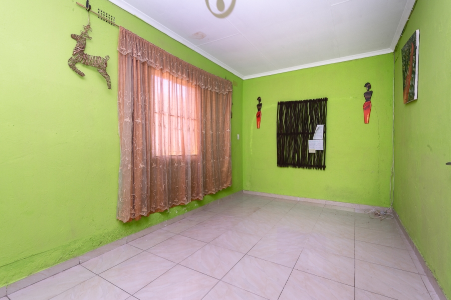 3 Bedroom Property for Sale in Brackendowns Gauteng