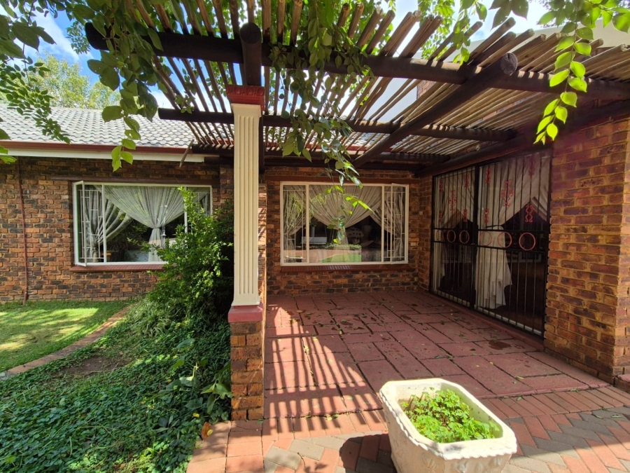 3 Bedroom Property for Sale in Waldrift Gauteng