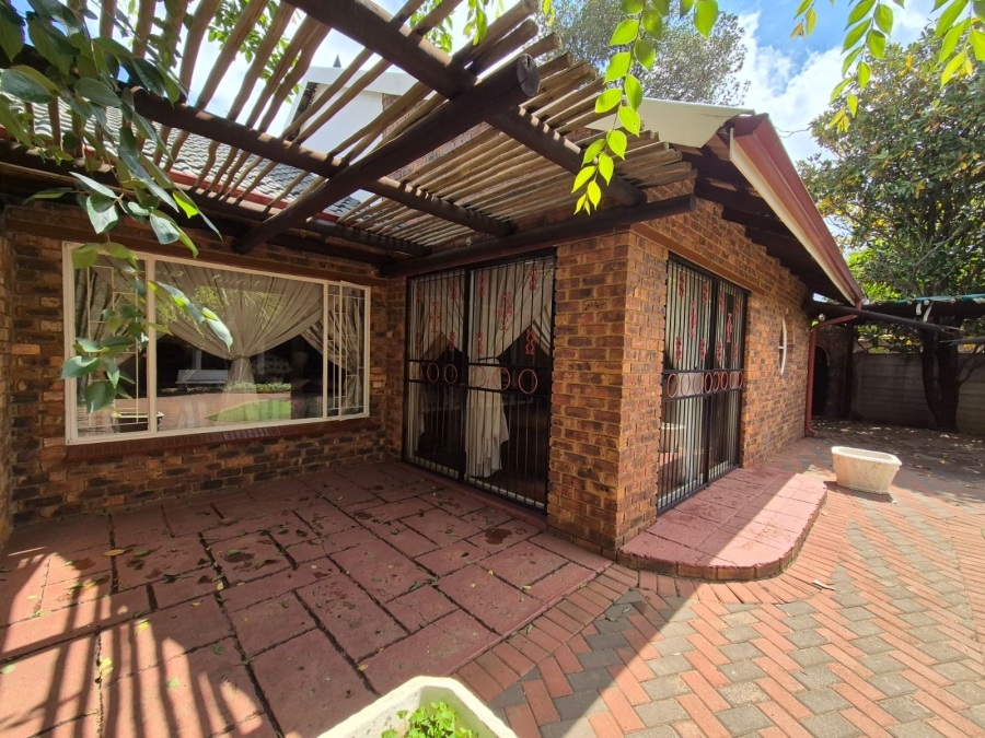 3 Bedroom Property for Sale in Waldrift Gauteng