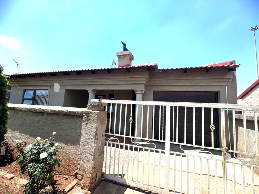 3 Bedroom Property for Sale in Vosloorus Ext 25 Gauteng