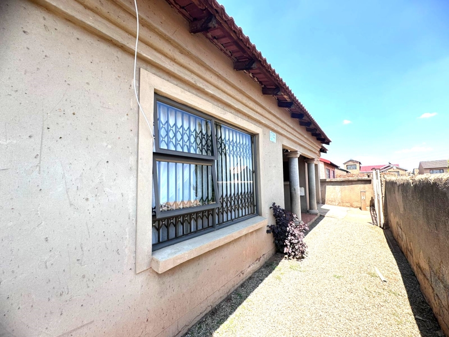 3 Bedroom Property for Sale in Vosloorus Ext 25 Gauteng