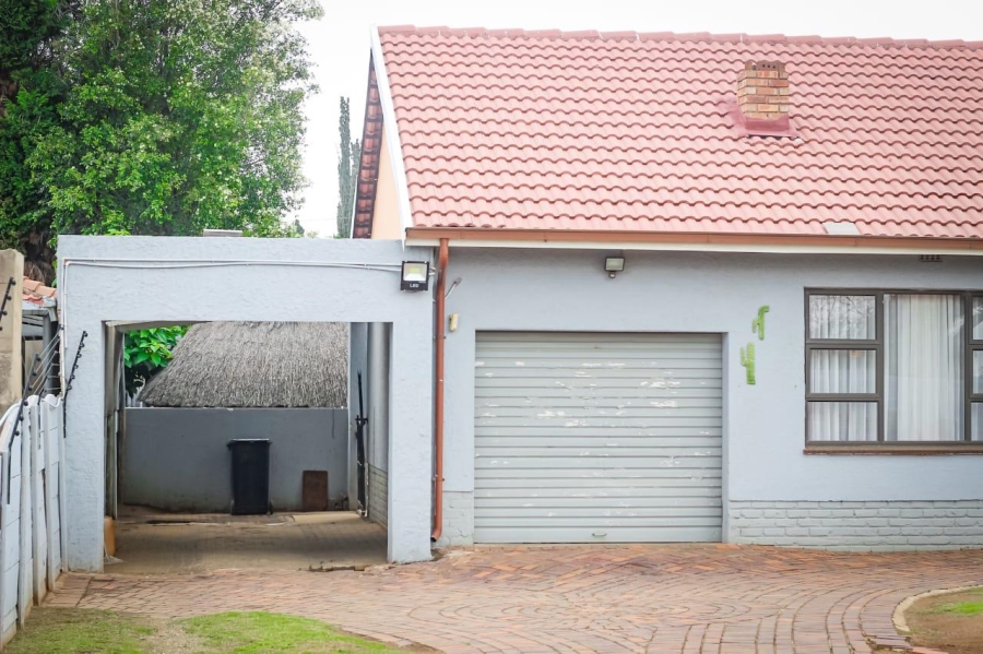 3 Bedroom Property for Sale in Kibler Park Gauteng