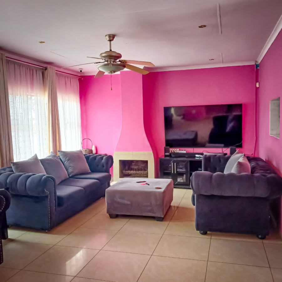 3 Bedroom Property for Sale in Kibler Park Gauteng