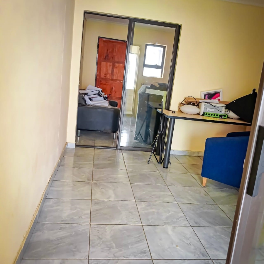 3 Bedroom Property for Sale in Kibler Park Gauteng