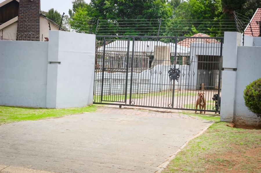 3 Bedroom Property for Sale in Kibler Park Gauteng