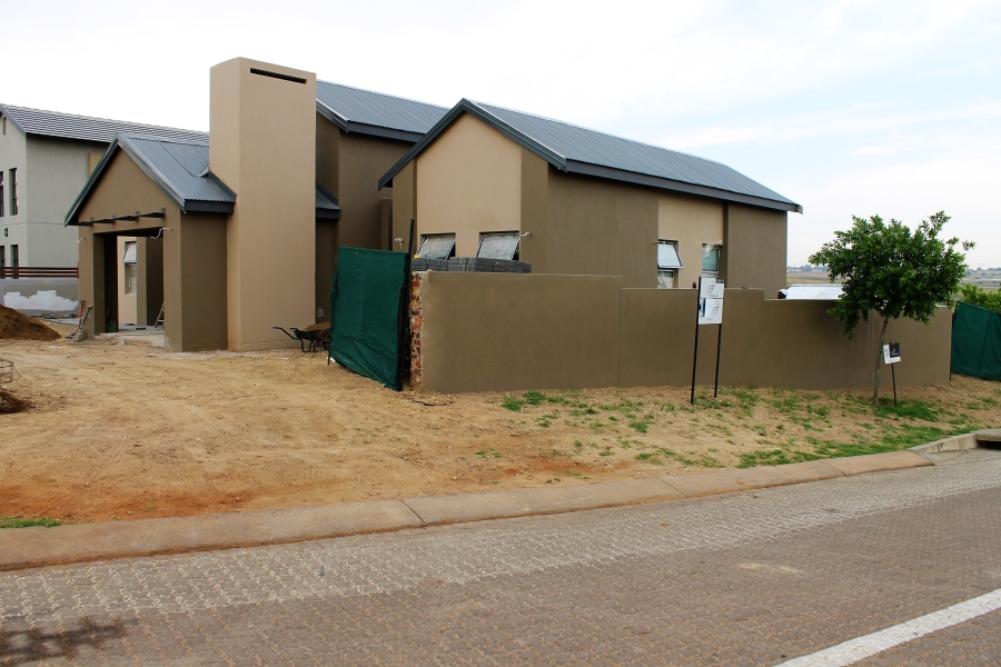 3 Bedroom Property for Sale in Copperleaf Estate Gauteng