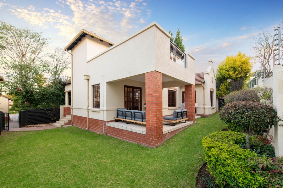 3 Bedroom Property for Sale in Lonehill Gauteng