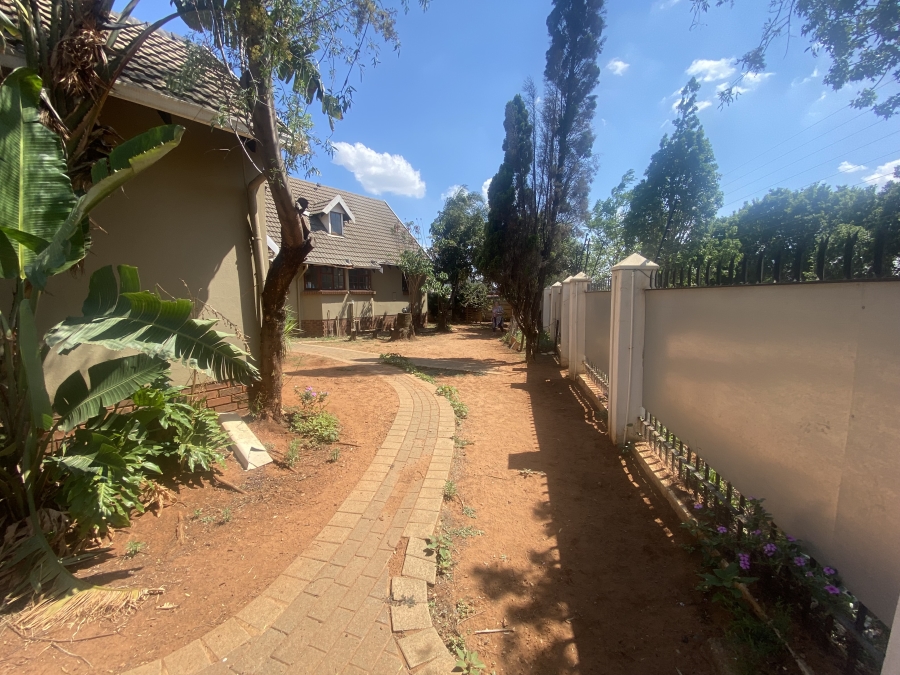 To Let 3 Bedroom Property for Rent in Equestria Gauteng