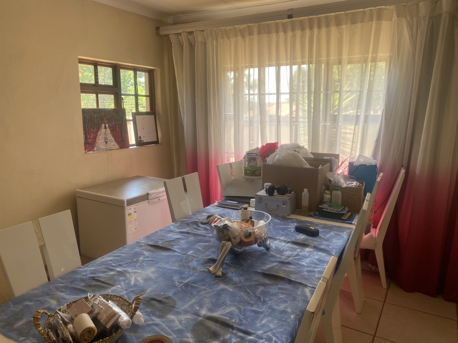 To Let 3 Bedroom Property for Rent in Equestria Gauteng