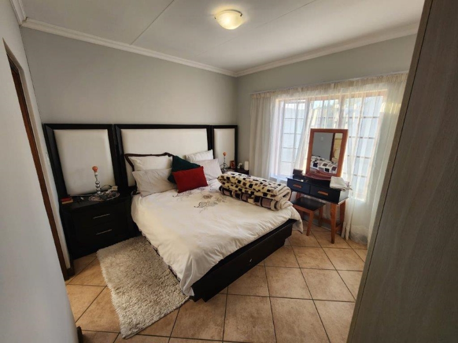 2 Bedroom Property for Sale in Montana Gauteng