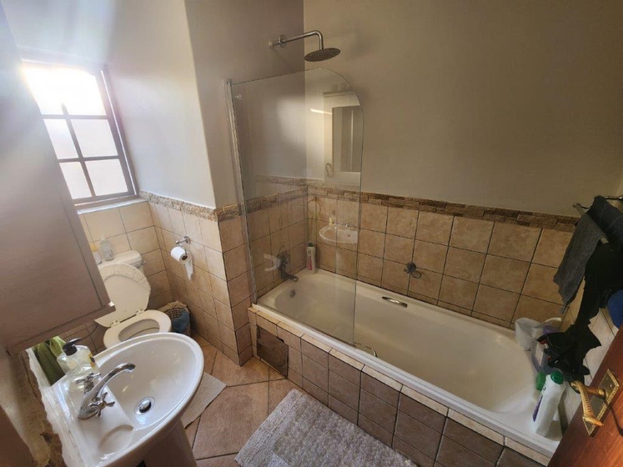 2 Bedroom Property for Sale in Montana Gauteng