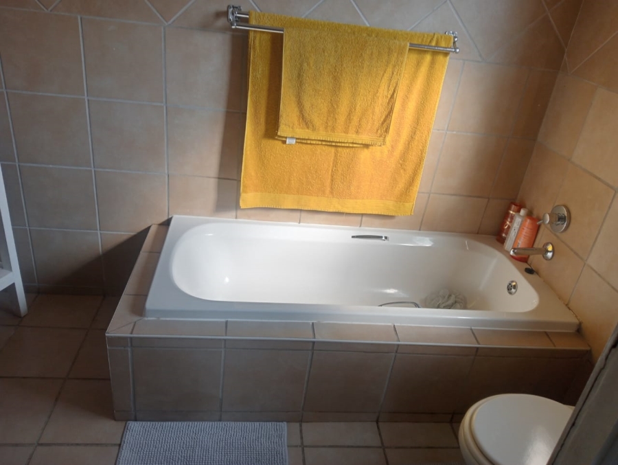 2 Bedroom Property for Sale in Montana Gauteng