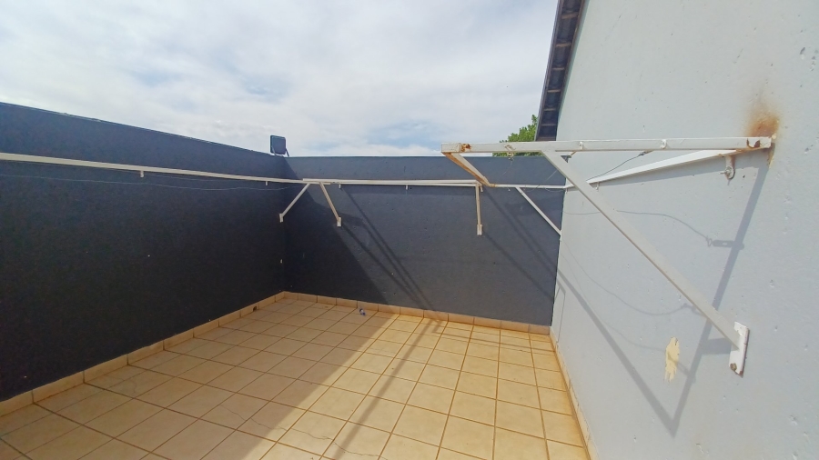 1 Bedroom Property for Sale in Annlin Gauteng