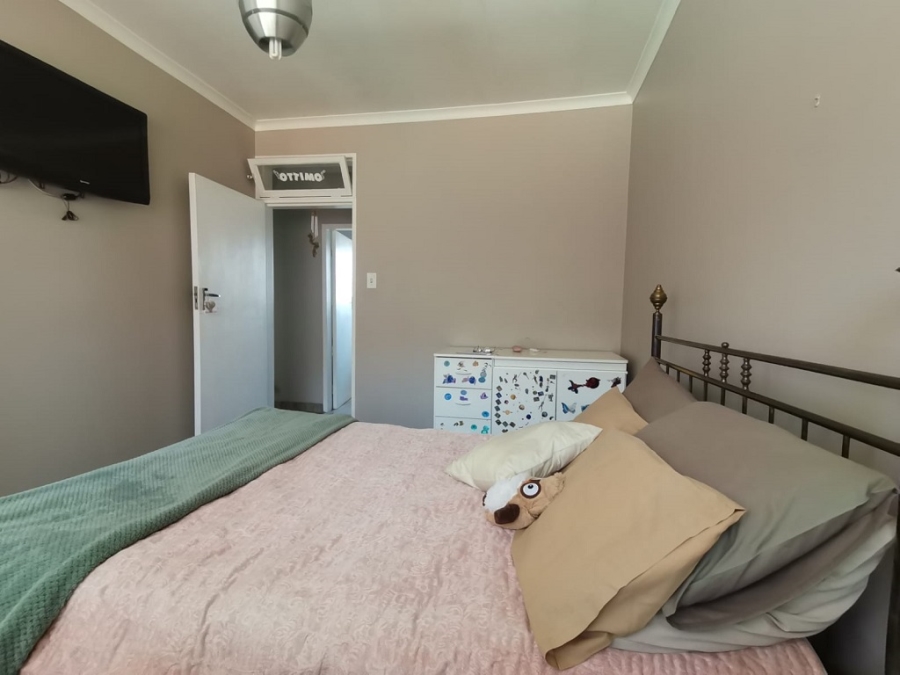 3 Bedroom Property for Sale in Bassonia Gauteng