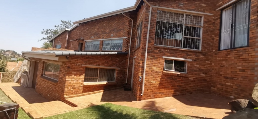 3 Bedroom Property for Sale in Bassonia Gauteng