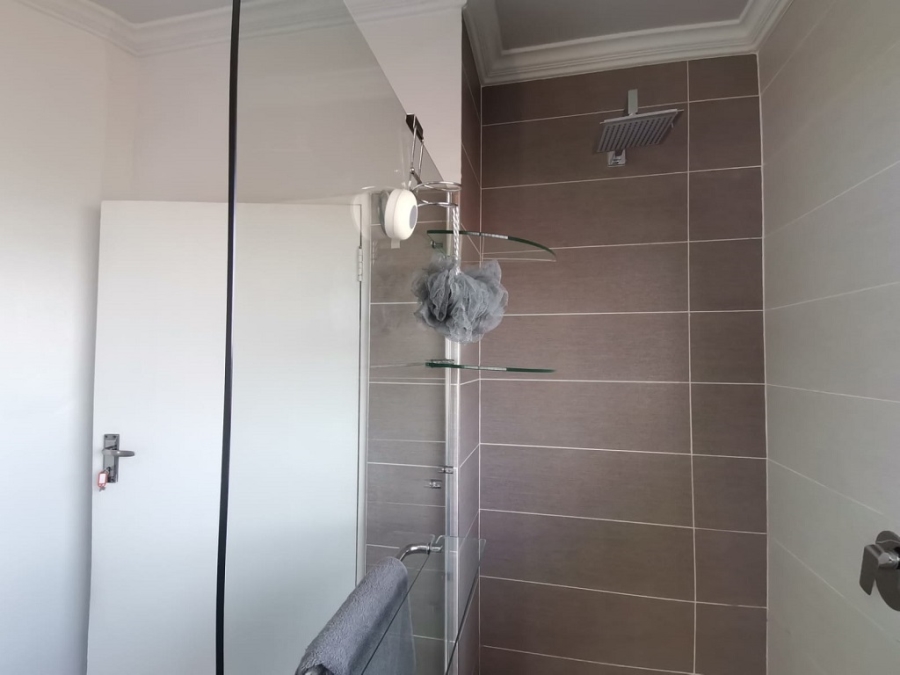 3 Bedroom Property for Sale in Bassonia Gauteng