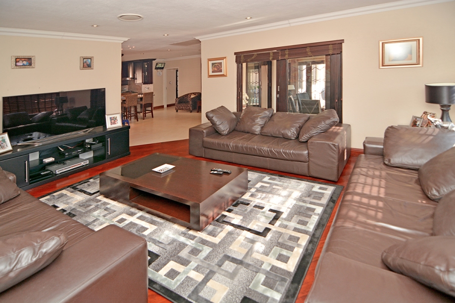 3 Bedroom Property for Sale in Bedfordview Gauteng