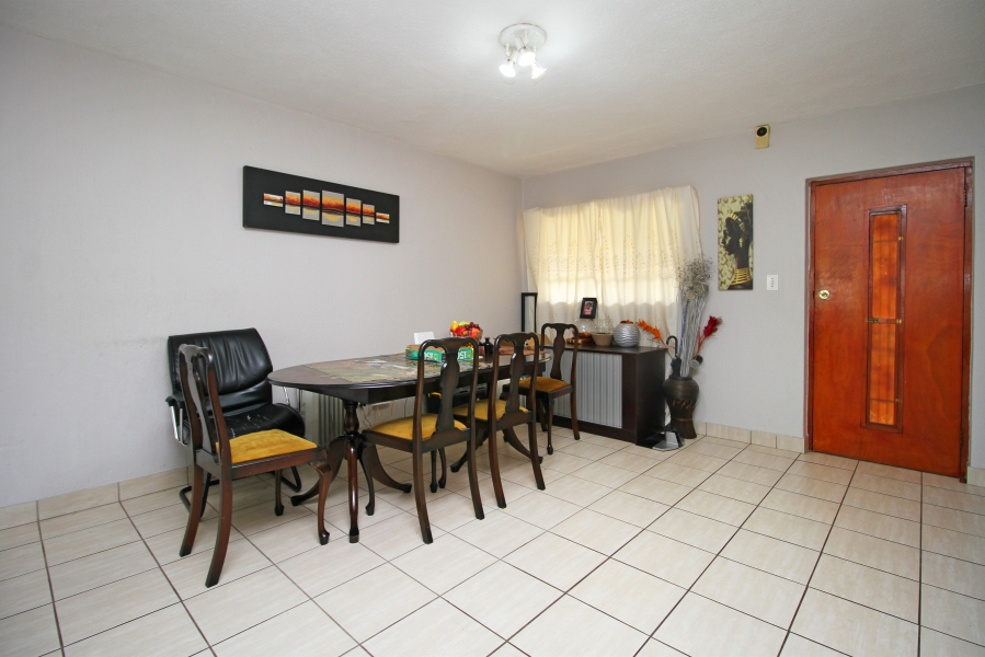 2 Bedroom Property for Sale in Northcliff Gauteng