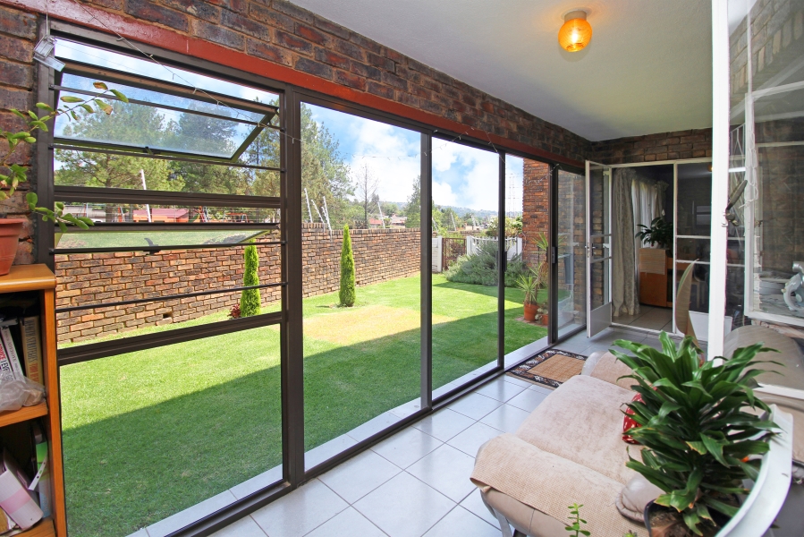 2 Bedroom Property for Sale in Northcliff Gauteng