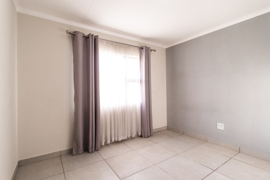 3 Bedroom Property for Sale in Goedeburg Gauteng