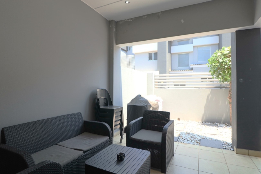 2 Bedroom Property for Sale in Bryanston Gauteng